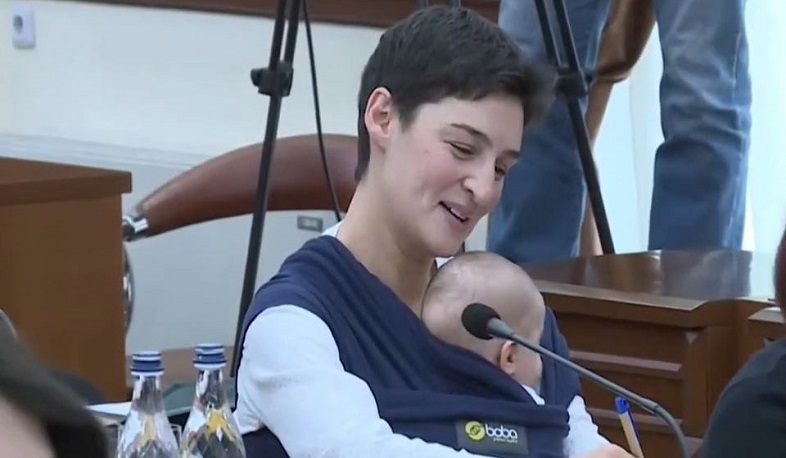 Ավագանու նիստի ամենափոքր մասնակիցը