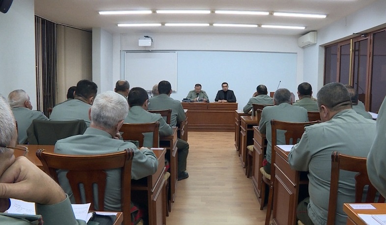 Զինված ուժերի ղեկավար կազմի խորհրդակցություն գնումների հարցով