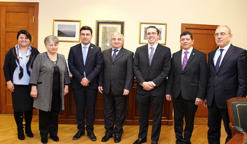 Գվատեմալայի խորհրդարանի փոխնախագահը հայտարարել է, որ կողմ է ազգերի ինքնորոշման իրավունքին