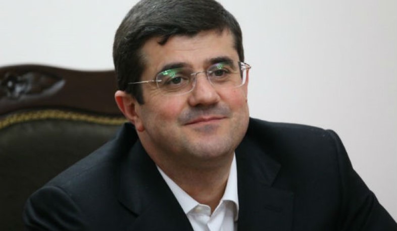 Նախագահի բոլոր թեկնածուներն արժանավոր մարդիկ են. Արայիկ Հարությունյան