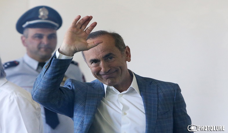 Ռոբերտ Քոչարյանին տեղափոխել են «Իզմիրլյան» ԲԿ՝ հետվիրահատական հետազոտության