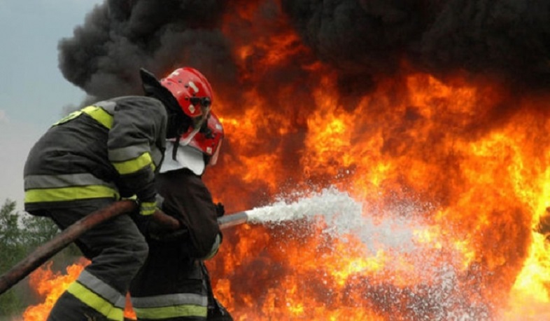 Բաքվում ևս մեկ շուկա է այրվում