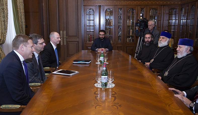 Վեհափառն ընդունել է Վաշինգտոնի Սուրբ Գրքի թանգարանի պատվիրակությանը