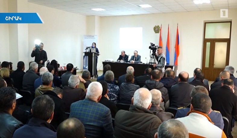 Ինչպես աշխուժացնել գյուղական կյանքը. աշխատաժողով Շիրակի մարզպետարանում