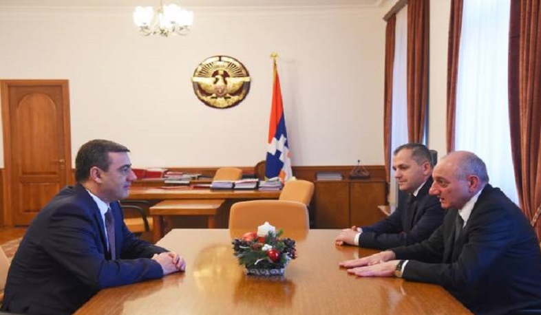 Բակո Սահակյանը հանդիպել է ՀՀ ԱԱԾ տնօրենի պաշտոնակատարի հետ