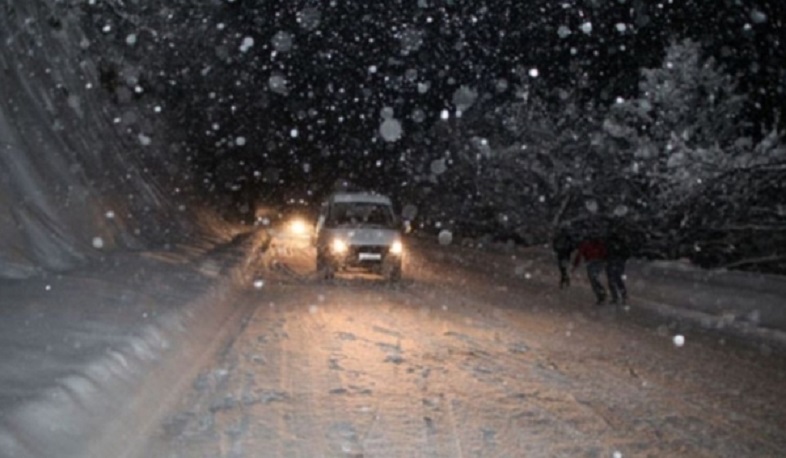 Ապարանում, Թալինում, Հրազդանում և Գյումրիում ձյուն է տեղում. ԱԻՆ
