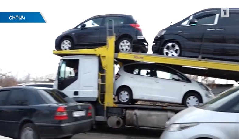 Գյումրու ավտոմաքսատունն աշխատում է արտակարգ ռեժիմով