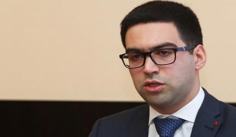 Ռուստամ Բադասյանը՝ Նարեկ Մալյանի դեմ դատական հայցի մասին