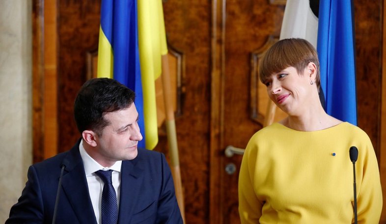 Էստոնիայի նախագահը ծննդյան առիթով չի մերժել ռուսների շոկոլադն ու ծաղկեփունջը, բայց հրաժարվել է Ղրիմի գինուց