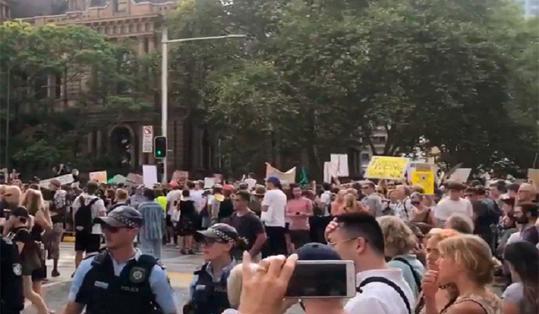 Ավստրալացիները պահանջում են վարչապետի հրաժարականը