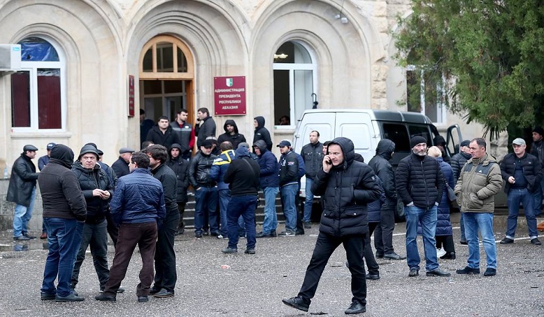 Աբխազիայում ներքաղաքական լարվածությունը պահպանվում է