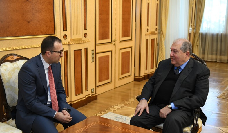 Նախագահը հանդիպել է առողջապահության նախարարի հետ
