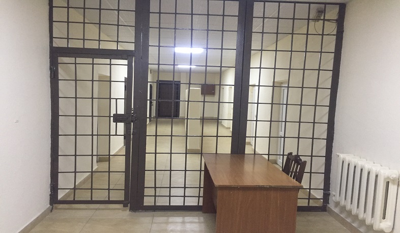 Պետք է ապամոնտաժել ՁՊՎ-ների տեսակցության սենյակներում առկա ապակե միջնորմները. ՄԻՊ