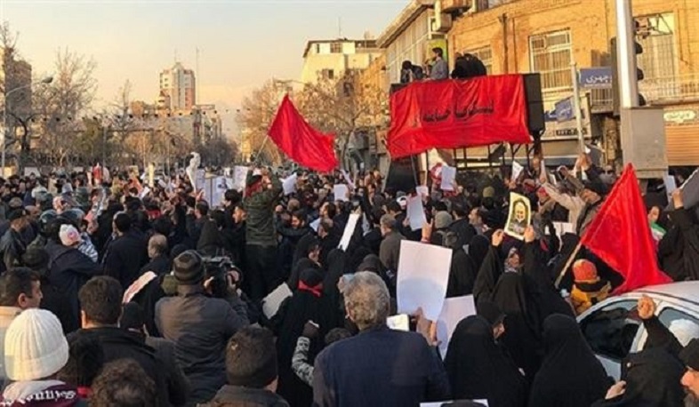 Իրանցիները պահանջում են երկրից վտարել Մեծ Բրիտանիայի դեսպանին