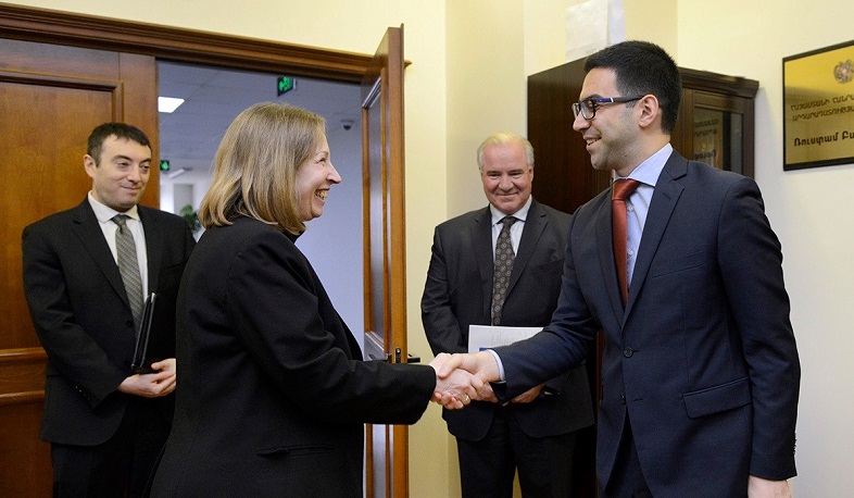 Արդարադատության նախարարը ԱՄՆ դեսպանի հետ քննարկել է հակակոռուպցիոն և ոստիկանության ոլորտների բարեփոխումները