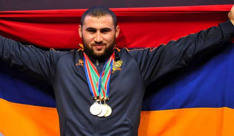 Սիմոն Մարտիրոսյանը՝ աշխարհի վարկածով տարվա լավագույն ծանրորդի կոչման հավակնորդ