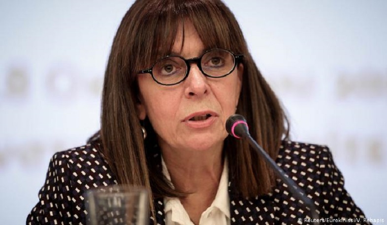 Հունաստանի առաջին կին նախագահը