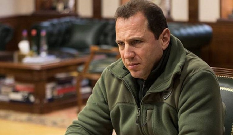 Արցախում վիրավորված զինծառայողներից մեկը կյանքի հետ անհամատեղելի վիրավորում ունի. Դավիթ Տոնոյան