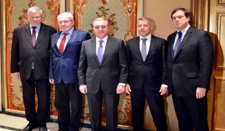 Զոհրաբ Մնացականյանը հանդիպել է ԵԱՀԿ Մինսկի խմբի համանախագահների հետ