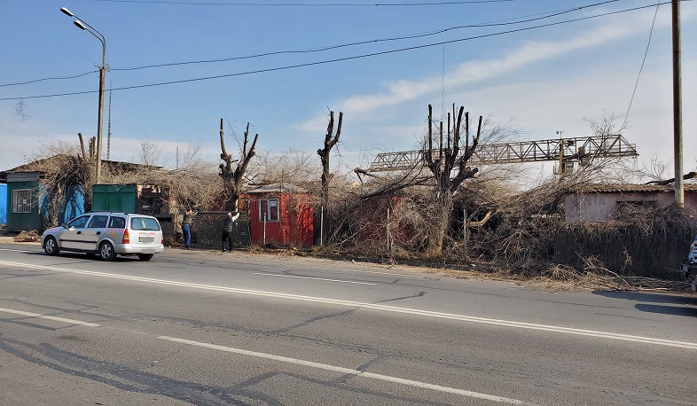Հալաբյան փողոցի մայթերը վերադարձվում են քաղաքացիներին