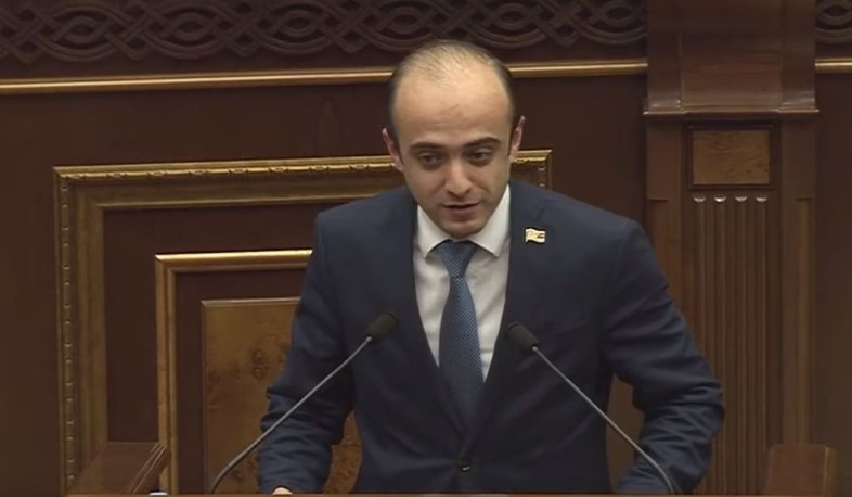 ՍԴ փոփոխություններին մակերեսորեն եք մոտենում. Տարոն Սիմոնյան