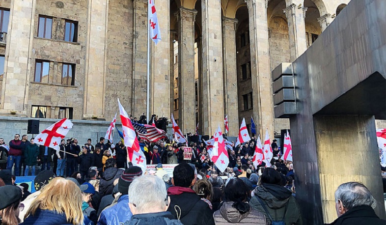 Վրաստանի իշխանություն-ընդդիմություն հակասությունը պահպանվում է