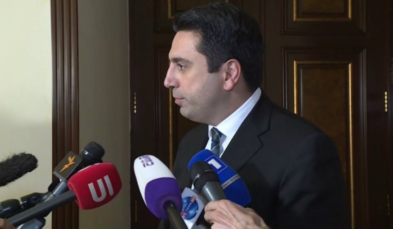 Դա ցայտնոտի մեջ գտնվող քաղաքական ուժի ղեկավարի խոսք էր. Ալեն Սիմոնյան