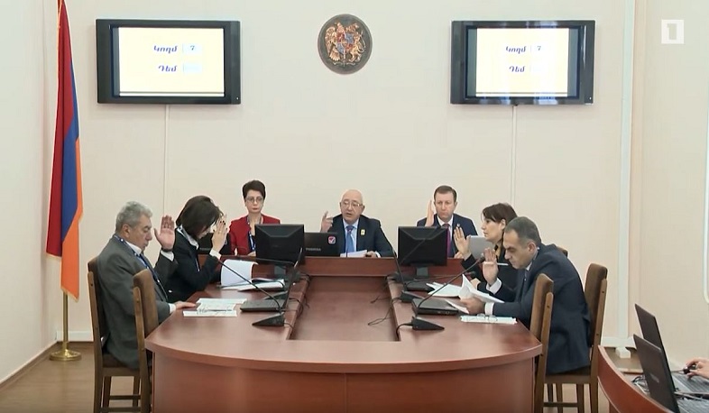 ԿԸՀ-ն հաստատել է հանրաքվեի ժամանակացույցը