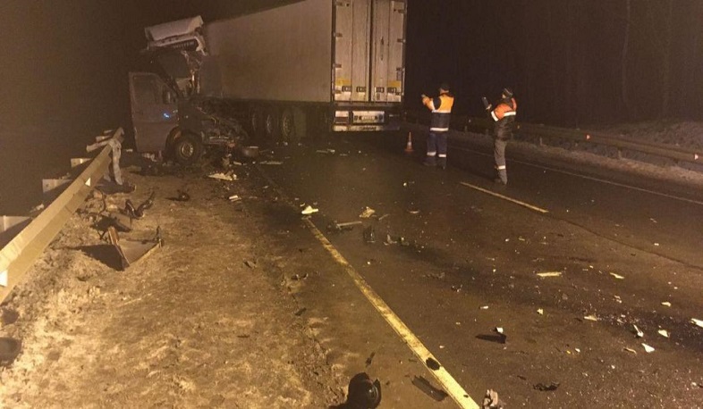 Պսկովում խոշոր ավտովթարի զոհ է դարձել 8 մարդ