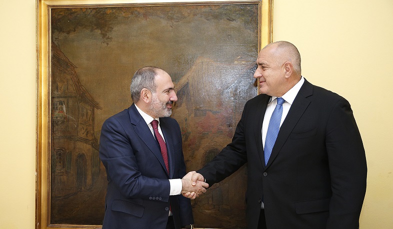 Նիկոլ Փաշինյանը հանդիպեց Բուլղարիայի վարչապետի հետ