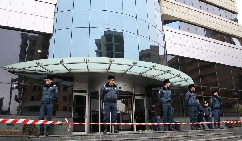 «Էրեբունի պլազայում» կրակոցներ արձակած Ա. Թորոսյանը տեղափոխվել է հոգեբուժարան