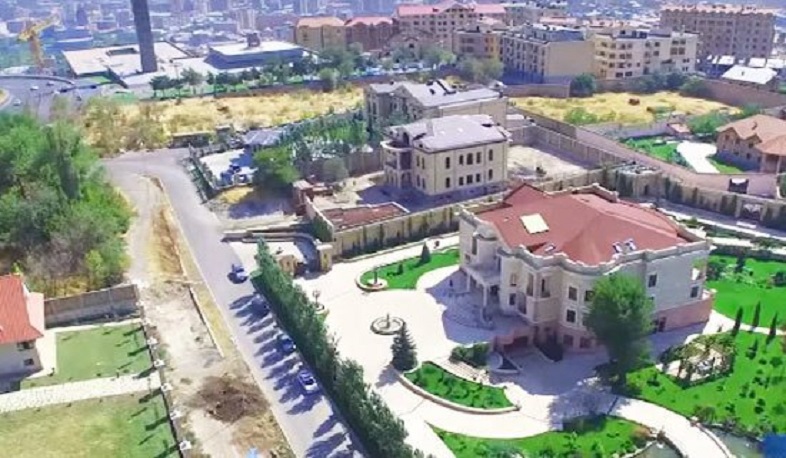 Հովիկ Աբրահամյանի ընտանիքը փորձել էր դատարանով պարտավորեցնել քաղաքապետարանին՝ օրինականացնել կառույցը. Կարապետյան