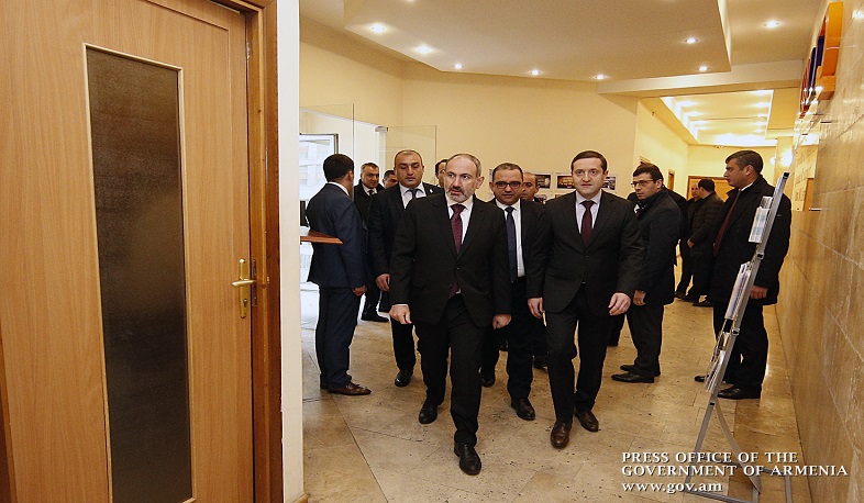 Վարչապետը ծանոթացել է Ներդրումների աջակցման կենտրոնի գործունեությանը