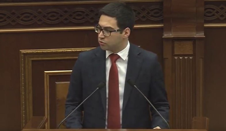 Դատավորների թեկնածուի տարիքը  իջեցվում է 25-ի. Բադասյան