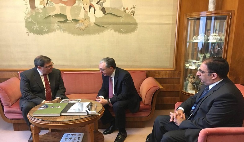 Զոհրաբ Մնացականյանը հանդիպել է կուբացի գործընկերոջ հետ