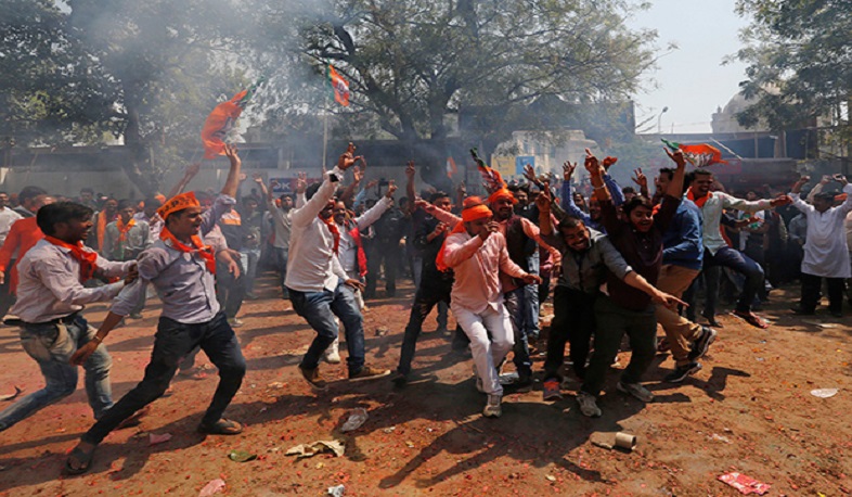 Միջկրոնական բախումները Դելիում շարունակվում են