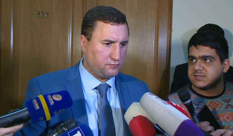 Խնդիրն իրավակարգավորումները կիրառելու մեջ է. Բալայանը՝ բանակում մահվան դեպքերի մասին