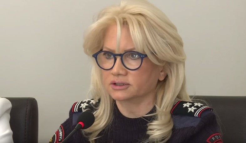 Գյումրիում 43-ամյա կնոջ սպանության և նրա 13-ամյա դստեր դաժան ծեծի համար մեղադրվող տղամարդը նախկինում դատապարտված է եղել. Դուրյան