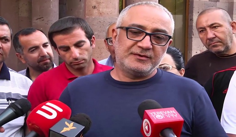 Դատարանը մերժեց «5-րդ ալիքի» սեփականատեր Արմեն Թավադյանի պաշտպանների՝ դատախազին ներկայացրած բացարկի միջնորդությունը