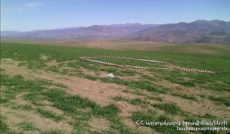 Կոռնիձոր գյուղում հայտնաբերվել և վնասազերծվել է ինքնաթիռի կասետային ռումբի գնդակ