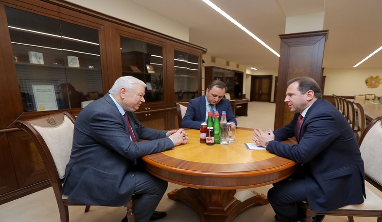 Կասպրշիկի հետ հանդիպմանը Տոնոյանը մտահոգություն է հայտնել հակառակորդի աշխուժացման առնչությամբ