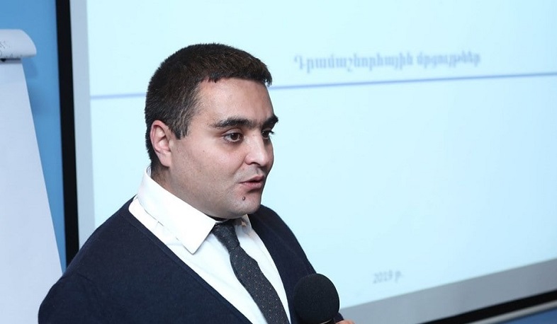 Հնարավորինս խուսափեք սոցիալական ապահովության օղակներ այցելելուց. փոխնախարար