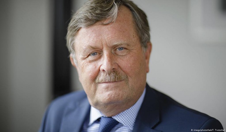 Գերմանացի բժիշկը քննադատում է կորոնավիրուսի պատճառով տնից դուրս գալու արգելքը