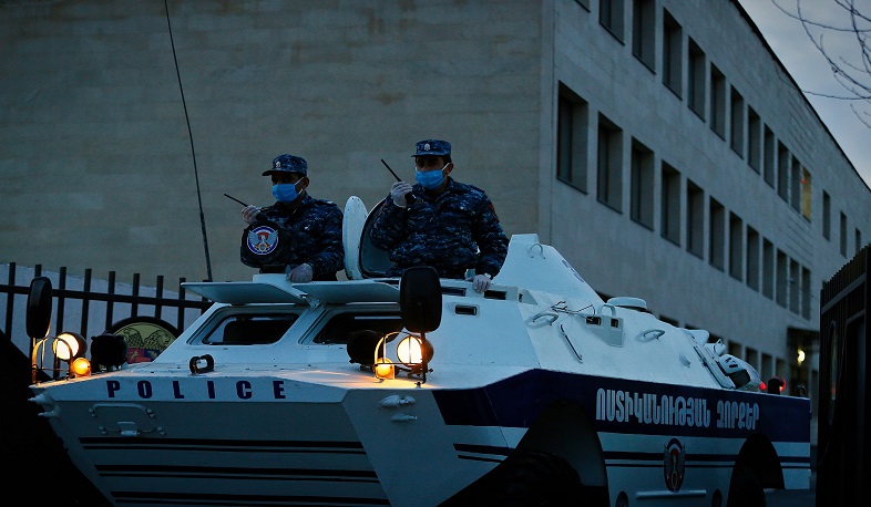 Պարետի պահանջները չկատարողը կպատժվի օրենքով․ ոստիկանությունը դիրքավորվում է