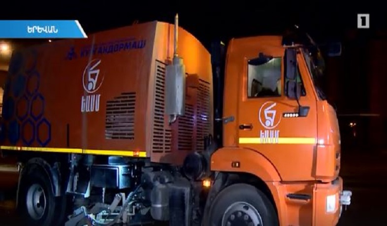 Երևանում գործարկվել է 3 նոր փոշեկուլ մեքենա