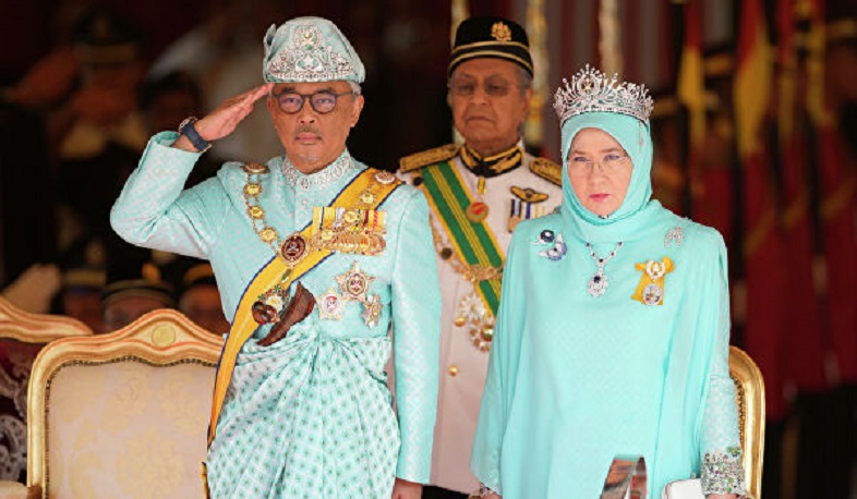 Մալայզիայի թագավորն ու թագուհին կարանտինի մեջ են. РИА-Новости