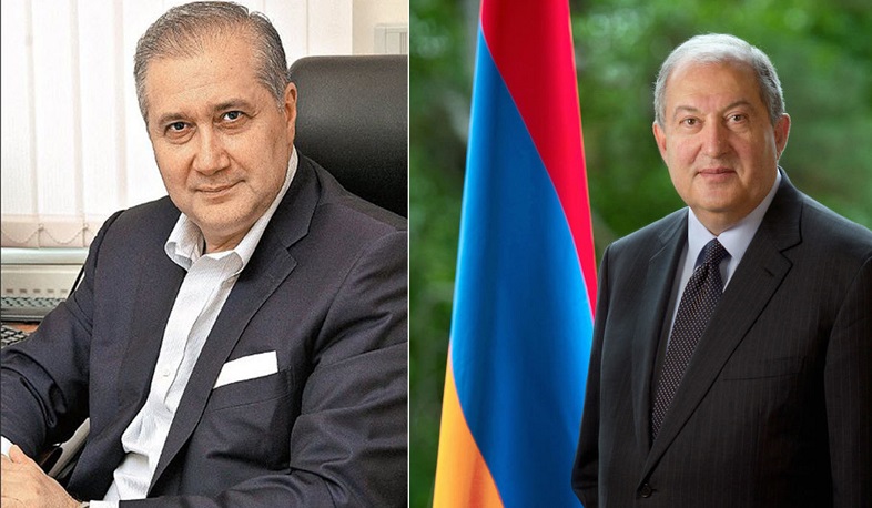 Արմեն Սարգսյանը հեռախոսազրույց է ունեցել պրոֆեսոր Արա Դարզիի և ակադեմիկոս Արամայիս Կամալովի հետ