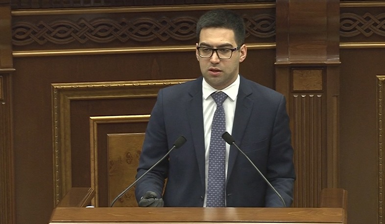 Կշեռքի մի նժարին դրված են մարդու կյանքն ու առողջությունը, մյուսին՝ ազատությունները. Բադասյան