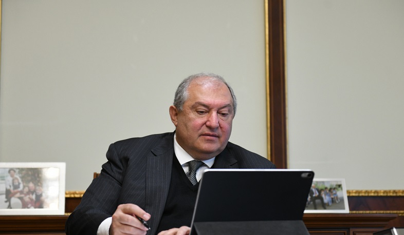 Արմեն Սարգսյանը տեսակապով զրուցել է ՀՀ-ում Հնդկաստանի դեսպանի հետ