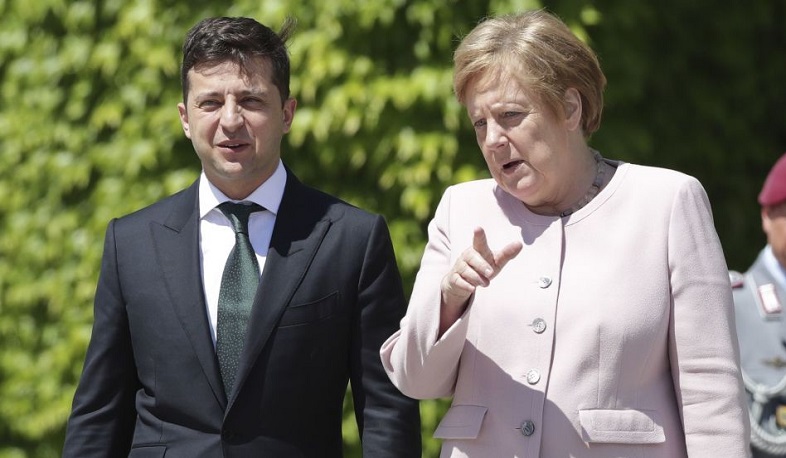 Զելենսկին և Մերկելը հեռախոսազրույց են ունեցել. РИА Новости